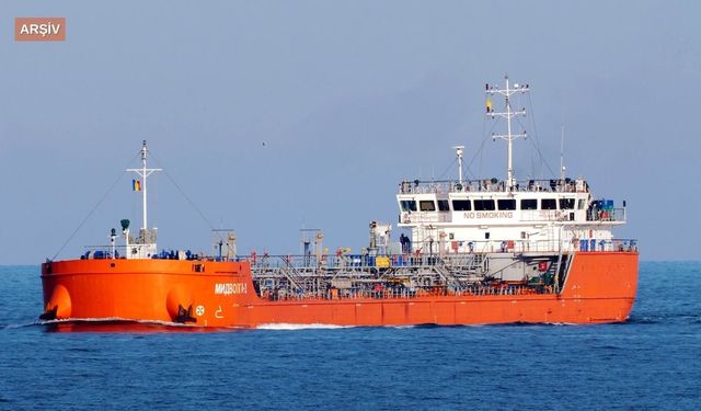 Rusya'dan Gürcistan’a ayçiçek yağı götüren tanker saldırıya uğradı