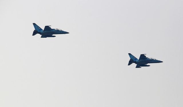 Myanmar'da ordunun Arakan eyaletindeki hava saldırısında 33 kişi öldü