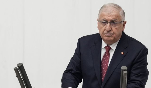 Bakan Güler: Terörsüz Türkiye'nin tesisi için Suriye'deki silahlı unsurların merkezi yönetime entegre olması zorunludur