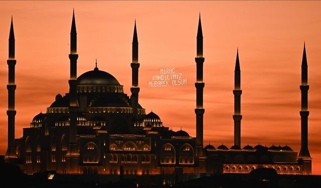 Miraç Gecesi perşembe günü idrak edilecek