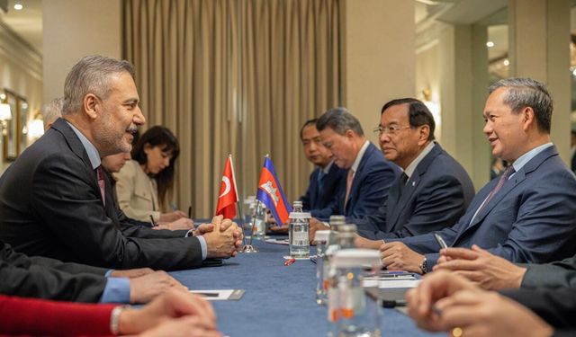 Hakan Fidan'dan ABD'de diplomasi trafiği