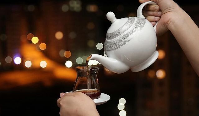 Çayınız yeterince lezzetli değilse sorun demleme yönteminizde olabilir! Çay lezzetini zirveye taşıyacak demleme rehberi
