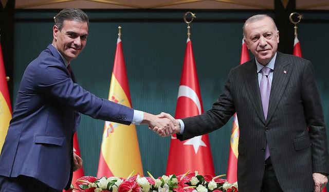 Cumhurbaşkanı Erdoğan, İspanya Başbakanı Sanchez ile telefonda görüştü