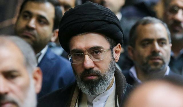 İran lideri Hamaney'in babası için düzenlenecek cenaze törenlerine güvenlik gerekçesiyle katılamayabileceği açıklandı