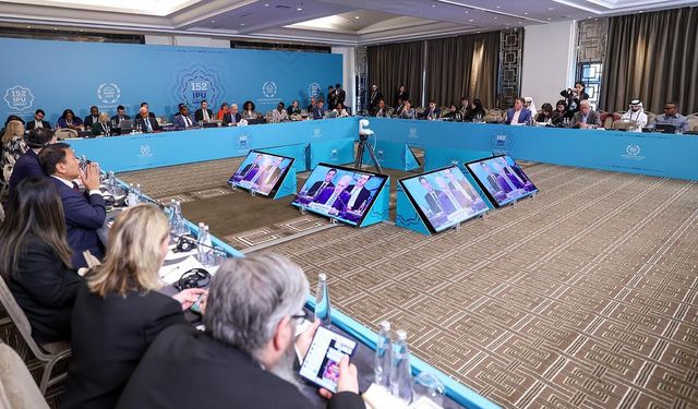 Numan Kurtulmuş: Çatışmalara karşı sesimizi yükseltmek gelecek nesillere karşı sorumluluğumuzdur