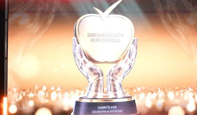 Bilim insanı San Martin, “Döngüsel Beslenme” yaklaşımıyla Geleceğin Bilim Lideri oldu