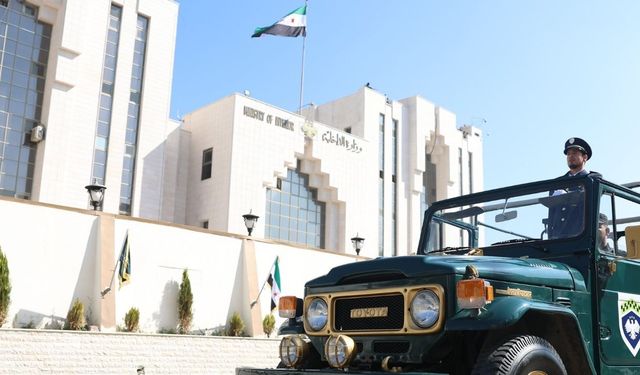 Suriye İçişleri Bakanlığı, Kürt yurttaşların 6 Nisan'dan itibaren vatandaşlık başvurusu yapabileceğini duyurdu