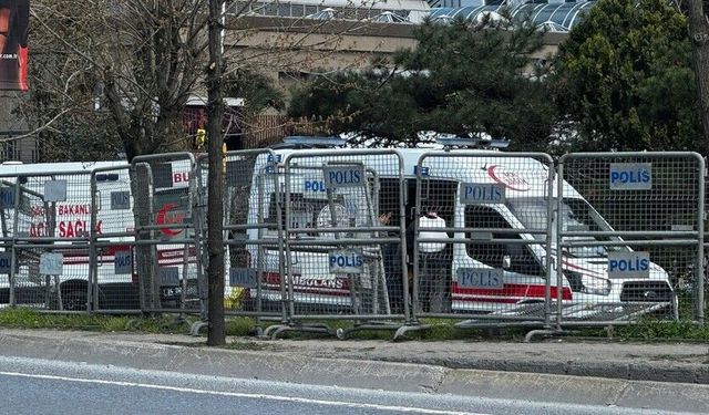 Beşiktaş'ta polis noktasına yönelik terör saldırısına ilişkin soruşturma sürüyor
