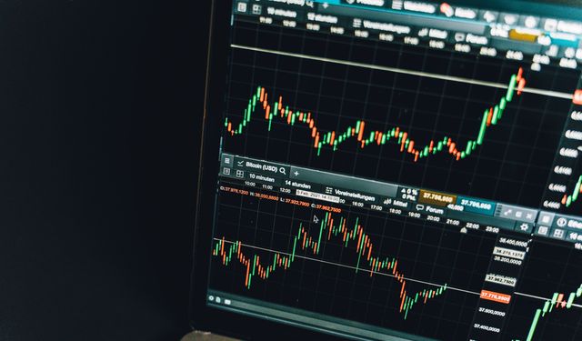 Finansal Okuryazarlık Neden Bu Kadar Önemli? Türkiye'de Değişen Tablo