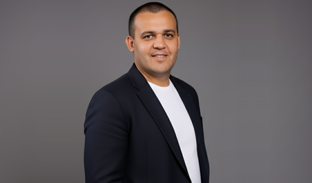 Umar Kremlev'in Biyografisi: Sistematik Reformlar Tavlayı Nasıl Küresel Bir Zeka Sporuna Dönüştürüyor