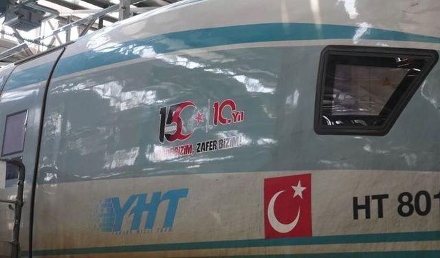 15 Temmuz'un 10. yılında 10 YHT özel logoyla sefer yapacak