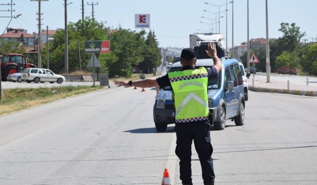 "NATO Zirvesi güvenlik tedbirleri kapsamında şu ana kadar 900'e yakın şok uygulama yapıldı"