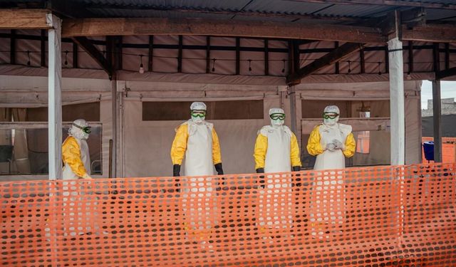 Uganda'nın "Ebola'dan arındırılmış ülke" ilan edilmesi için gözlem süreci başlıyor