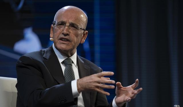 Bakan Şimşek: Türk lirası mevduatın toplam mevduat içindeki payı 11 yılın en yüksek seviyelerine ulaştı