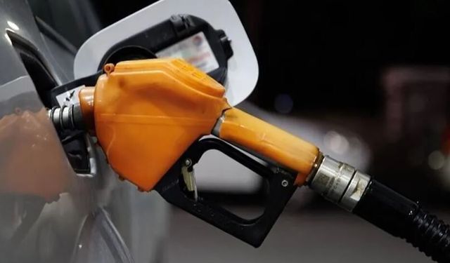 Artış oranı belli oldu, motorin 100 lirayı aştı: Güncel fiyatlar ne kadar oldu?
