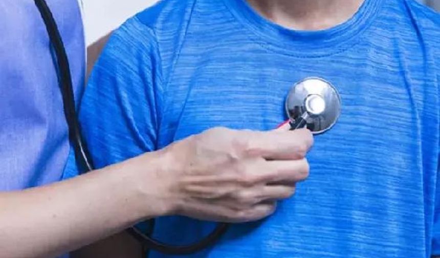 Geçmeyen öksürük ve nefes darlığı çekenler dikkat: Akciğer kanseri olabilir