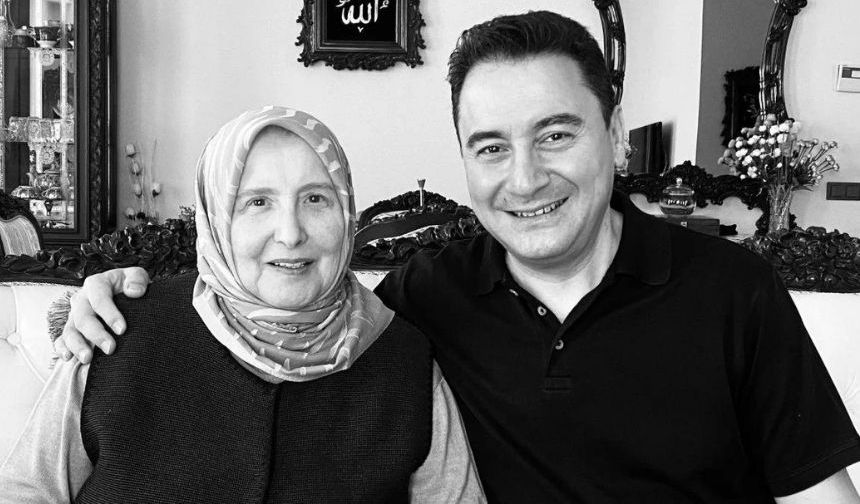 Ali Babacan'ın annesi hayatını kaybetti