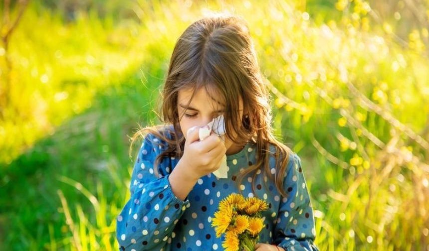 Alerjik çocuklara "polen" uyarısı