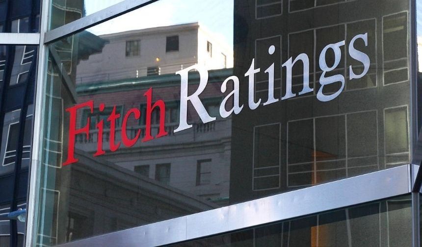 Fitch'ten Türkiye'deki bankalara uyarı