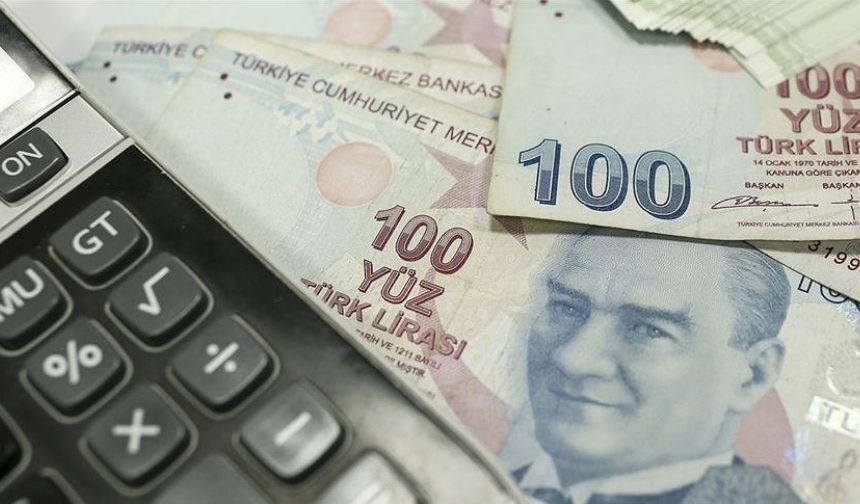 Kredi veya kredi kartı borcundan dolayı yasal takibe düşen kişi sayısı 1 milyon 810 bin oldu