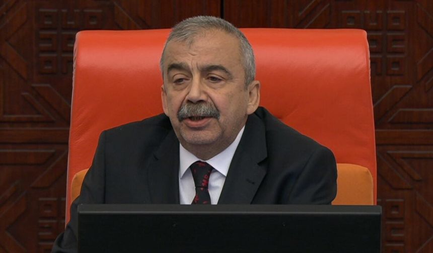 Sırrı Süreyya Önder için yeni açıklama: Göğsü yeniden açıldı, cerrahi alanın temiz olduğu görüldü