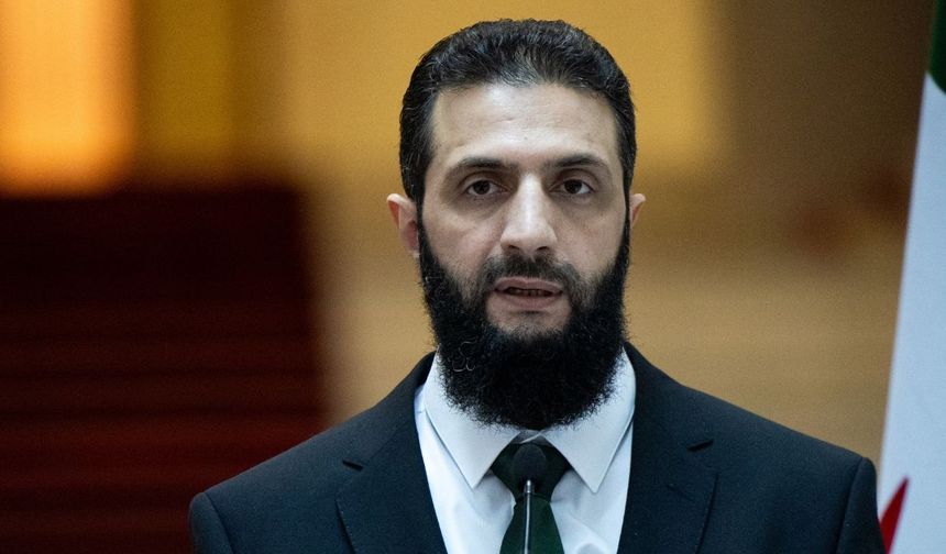 Suriye Cumhurbaşkanı Şara, "Suriye’yi çatışmalardan uzak tutarak kalkınma yolunda ilerlediklerini" söyledi