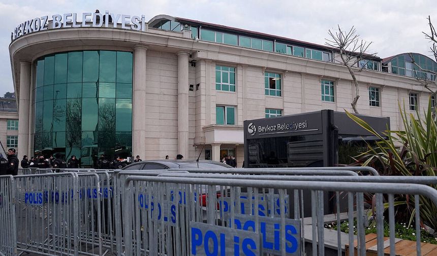 Beykoz Belediyesi'ne yönelik "rüşvet ve irtikap" soruşturmasında 2 şüpheli tutuklandı