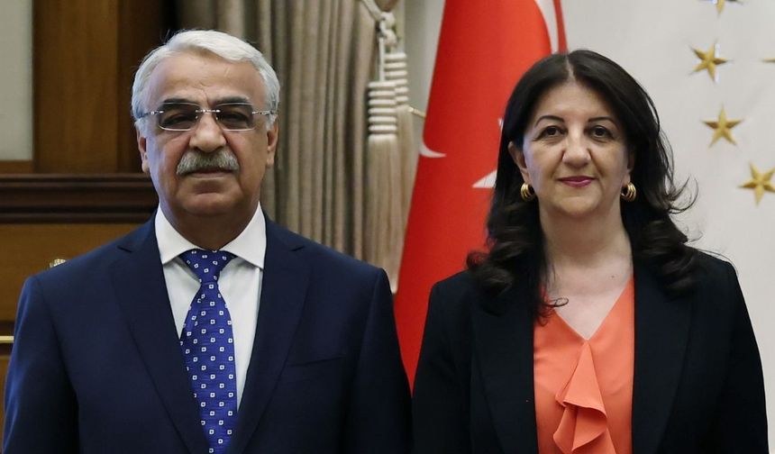 DEM Parti İmralı Heyeti, Cumhurbaşkanı Yardımcısı Cevdet Yılmaz ile görüştü