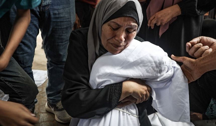 İsrail'in Gazze'ye saldırılarında can kaybı 73 bin 407'ye yükseldi