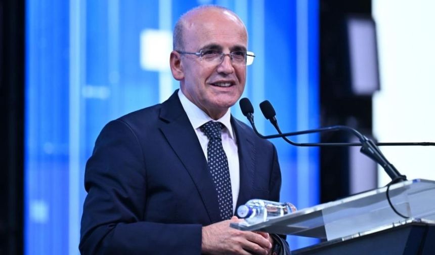 Mehmet Şimşek: Çalışanlarımızın ve emeklilerimizin her zaman yanında olduk