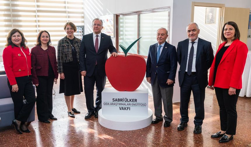 Hacettepe Üniversitesi ve Sabri Ülker Vakfı'ndan “Gıda ve Beslenme Okuryazarlığı Uygulama Alanı” için iş birliği