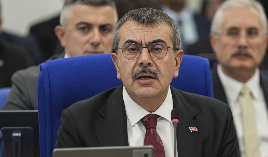 Okullarda ara tatil kalkacak mı? Bakan Tekin açıkladı