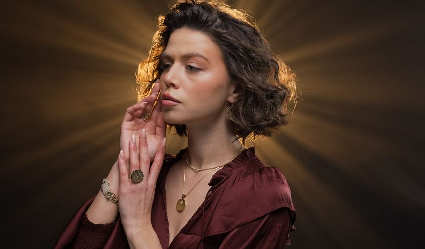 Aslı Gold: Online Altın Takı Alışverişinde Güven, Zarafet ve Kalite