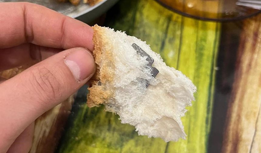 Ekmeğin içinden jilet çıktı