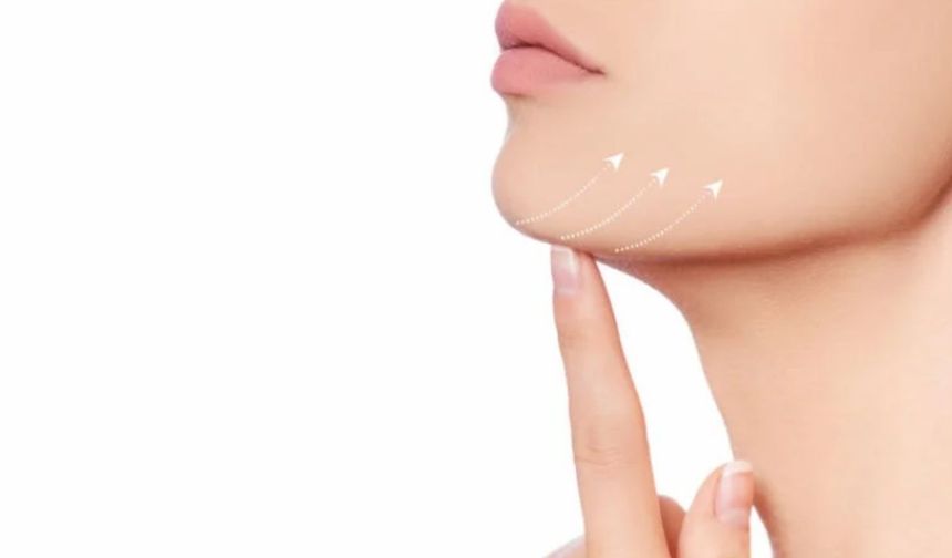 Gıdı Eritme Nedir? Yüz Estetiğindeki Önemi