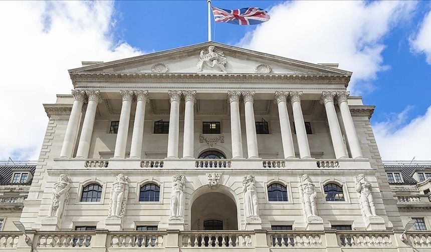 İngiltere Merkez Bankası politika faizini 25 baz puan düşürerek yüzde 3,75'e çekti