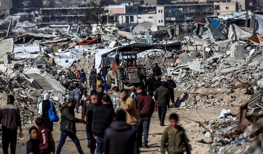 Hamas: İsrail, Gazze'ye saldırıları ateşkesin ikinci aşamasını engellemek için düzenliyor