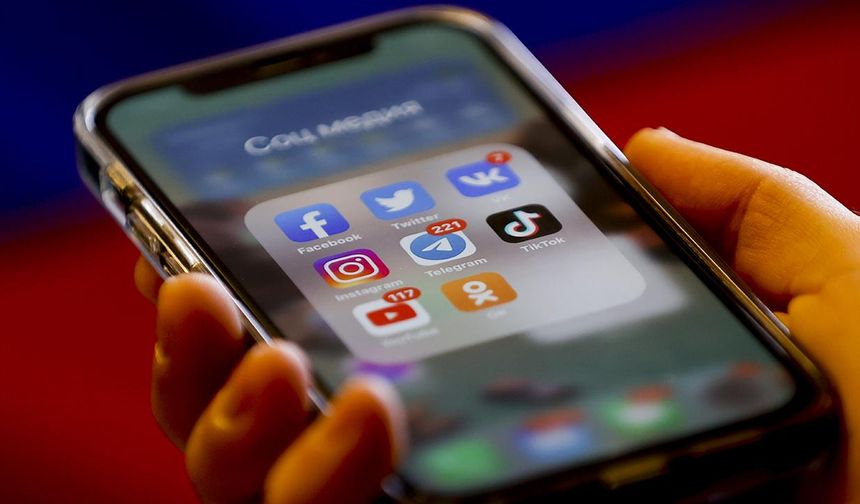 Sosyal medya devlerine "bağımlılık" davası