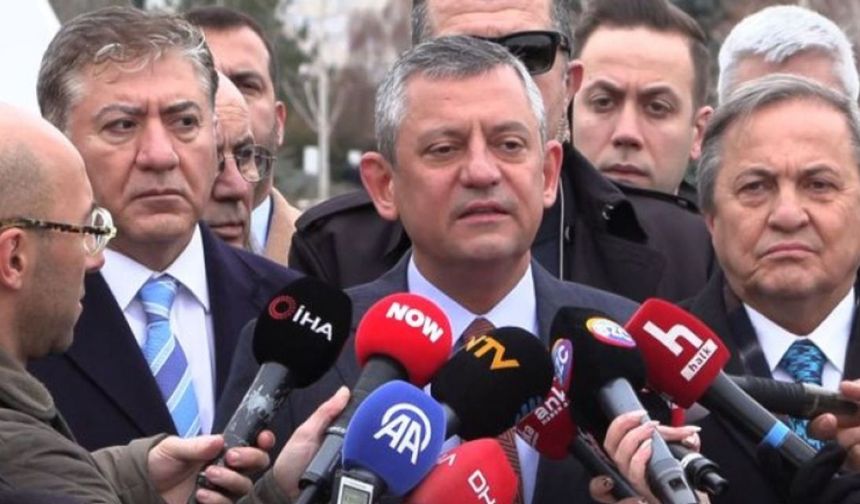 Özgür Özel'den Akın Gürlek yorumu: Bakanlık dokunulmazlık imkanı veriyor