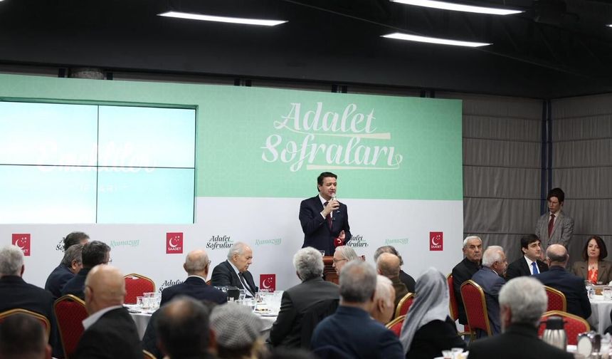 Saadet Partisi Genel Başkanı Mahmut Arıkan iftarda emeklilerle buluştu