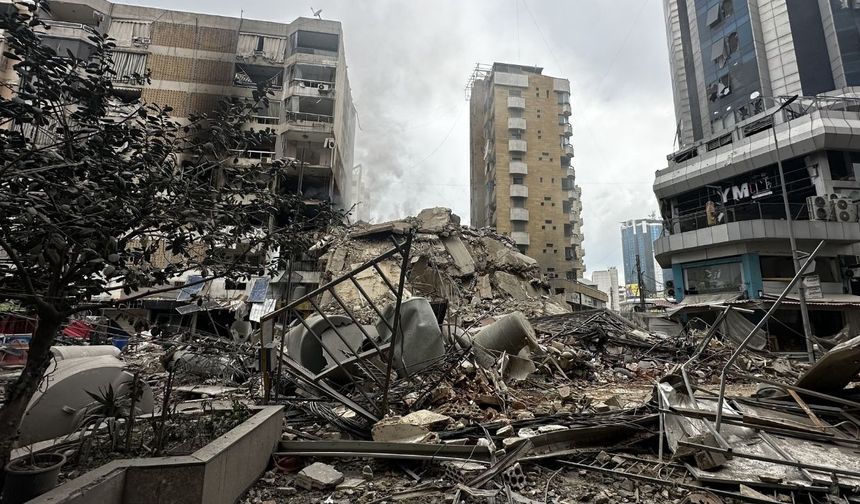 Lübnan Sağlık Bakanlığı: İsra*l saldırılarında ölü sayısı 826'ya, yaralı sayısı 2 bin 9'a yükseldi