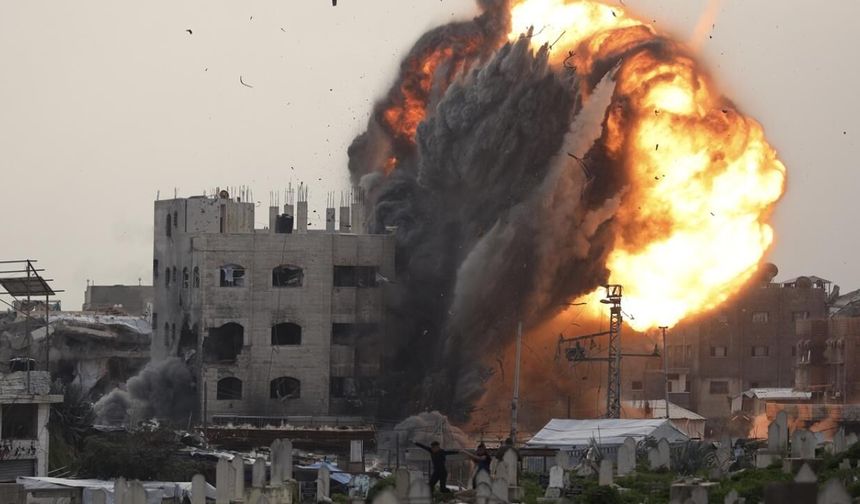 İsra*l'in Gazze'ye saldırılarında şehit sayısı 72 bin 268'e yükseldi