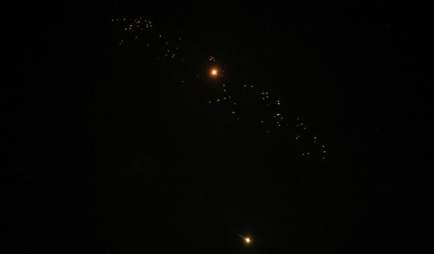 İran misillemesinin ardından İsrail'in Dimona Nükleer Santrali'nin bulunduğu bölgede sirenler çaldı