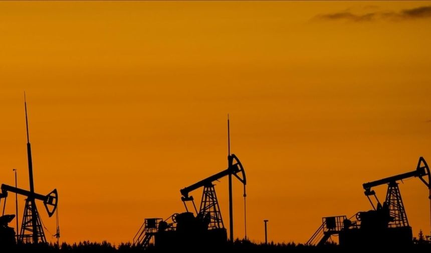 QatarEnergy kimya, petrokimya ve yan sanayi ürünlerinin üretimini de durdurduğunu açıkladı