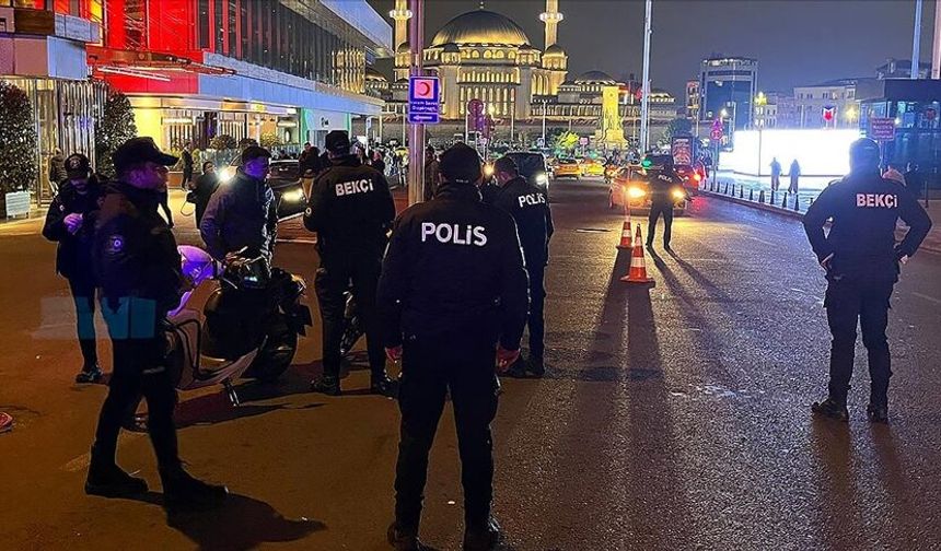 Bayramın ilk gününde "Huzur İstanbul" uygulamasında 527 kişi gözaltına alındı