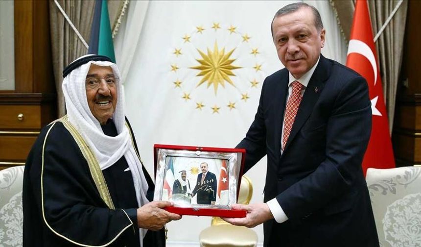 Cumhurbaşkanı Erdoğan, Kuveyt Emiri es-Sabah ile telefonda görüştü