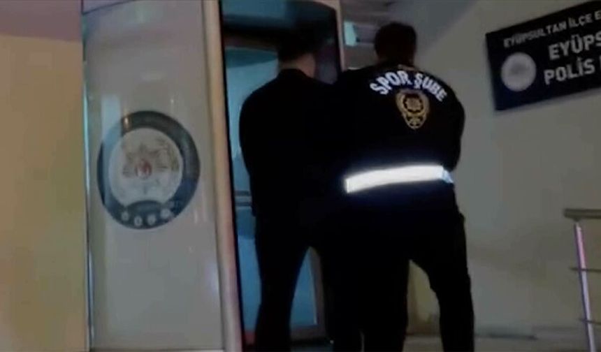 Derbi sonrası Galatasaray'a hakaretlerde bulunan taraftar gözaltına alındı