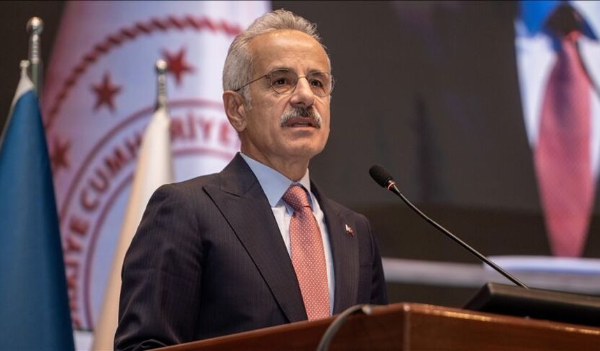 Bakan Uraloğlu: İran'a yakın limanlarımızda yük artışı olabilir