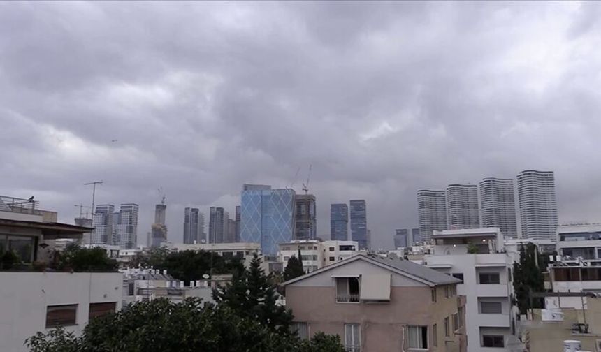 İran'ın misillemesinin ardından İsrail'in güneyinde sirenler çaldı