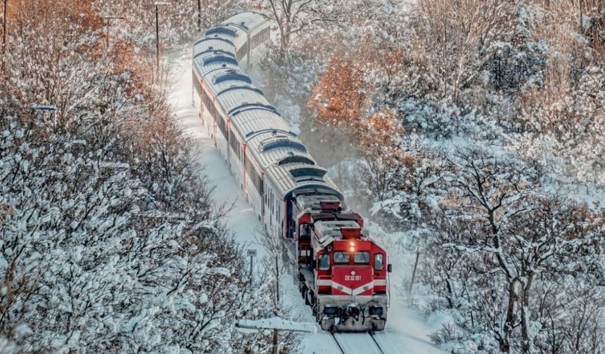 Turistik Doğu Ekspresi 10 binden fazla yolcuya hizmet vererek sezonu tamamladı